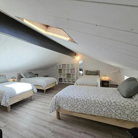 Maison Indépendante Confortable Avec Grand Jardin Et Animaux Admis à - Fr-1-616-500
