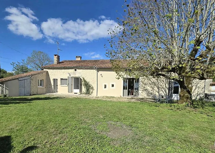 Prázdninový dům Confortable Avec Jardin Clos Et Animaux Acceptes, Pres De Perigueux - Fr-1-616-500 *